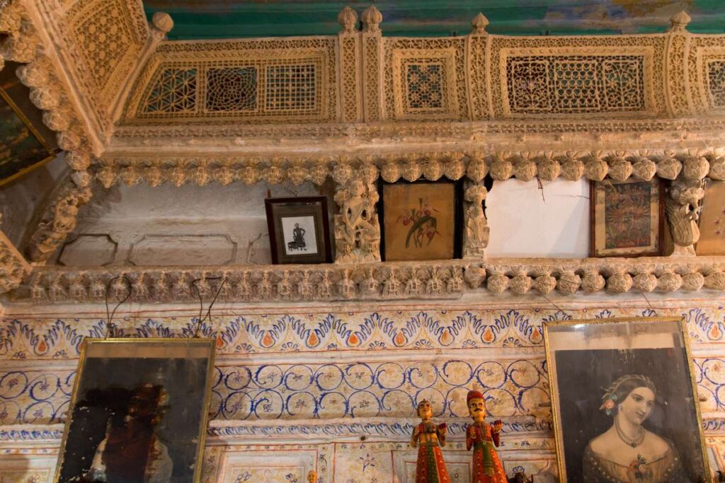 Best time to visit Nathmal Ki Haveli Jaisalmer