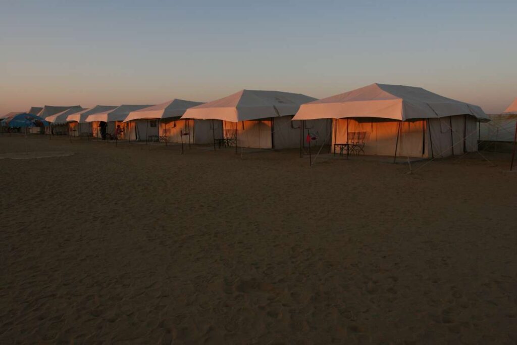 Facilities at Sam Sand Dunes